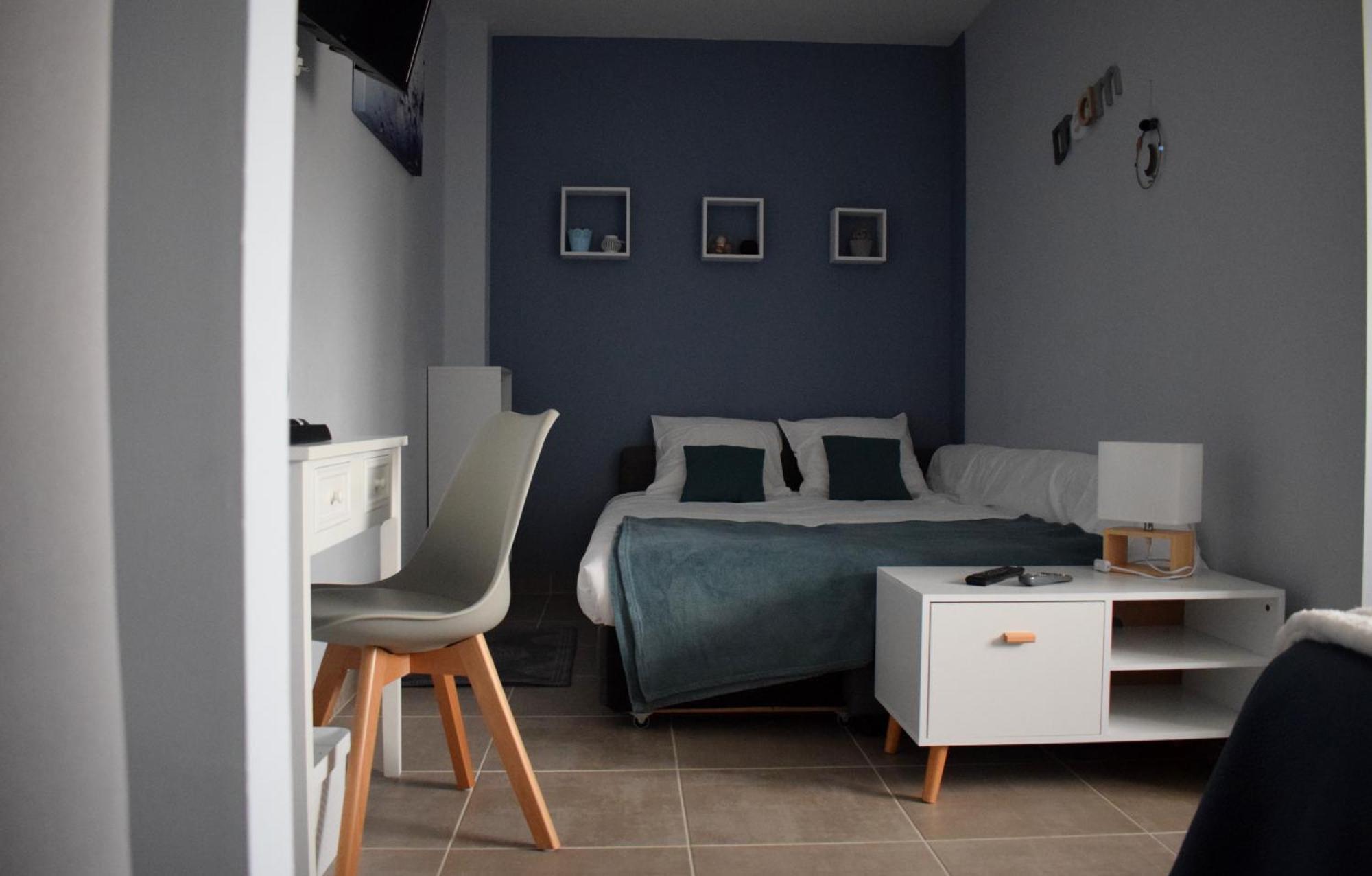 La Sarlamandre, Chambres Et Table D'Hotes Marcillac-Saint-Quentin ภายนอก รูปภาพ